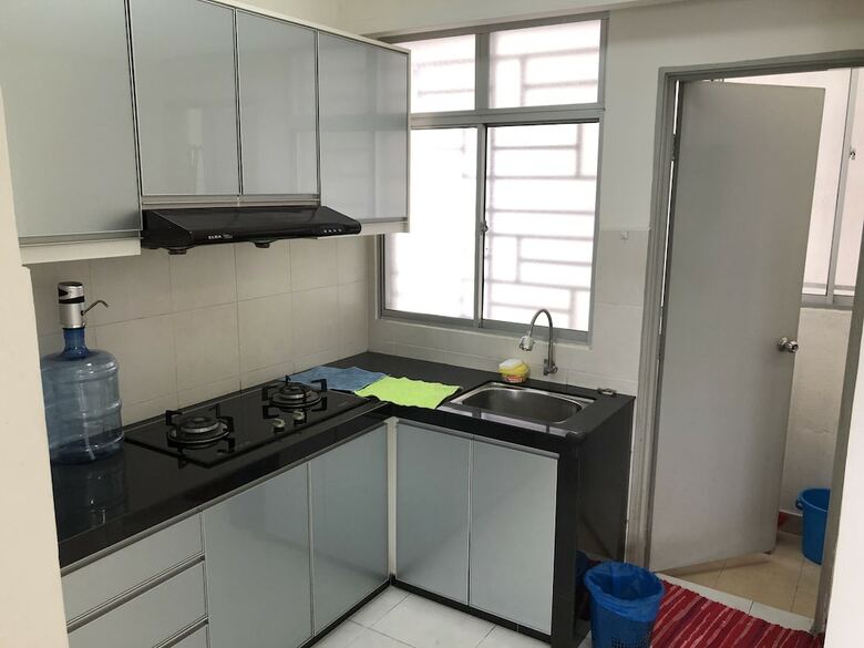 Apartamentos Cozy Homestay At Main Place