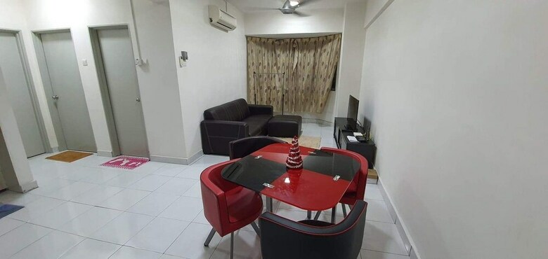 Apartamentos Cozy Homestay At Main Place