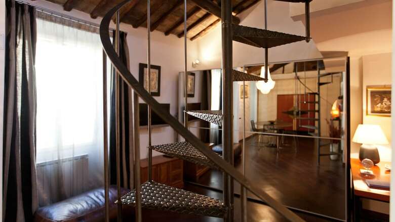 Apartamento Rental In Rome Loft Cappellari