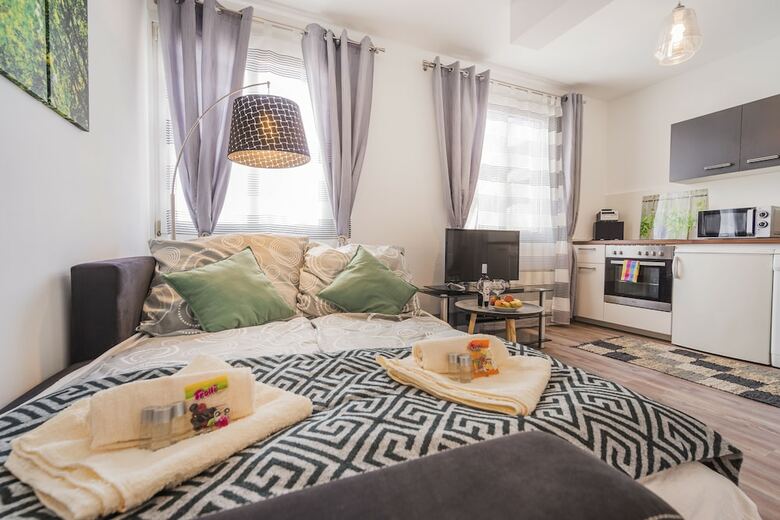Apartamentos 10 Min Downtown 49sqm-parking-metro 100m