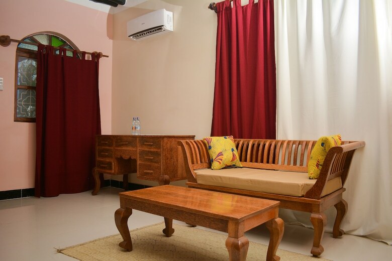 Zanpalm Boutique Hotel