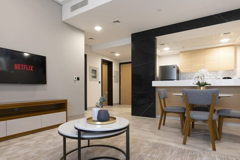 Contemporary 1br Apartment In Arjan Priv� Living
