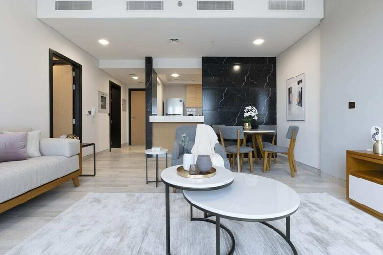 Lovely 1br Apartment @ Priv� Living, Arjan
