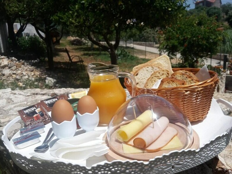 Apartamentos Nickolas & Reggina