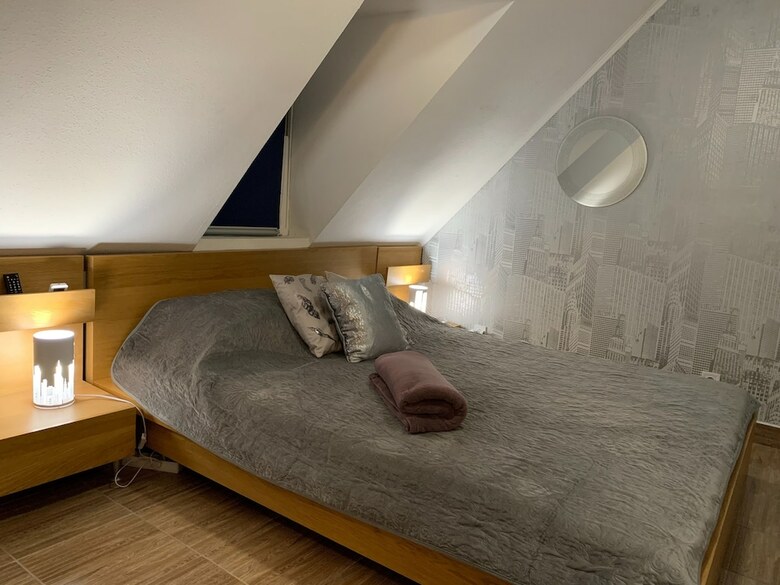 Airport16 B&B