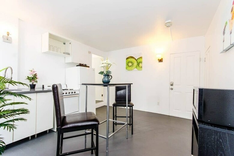 Aparthotel Cabrillo Apartments