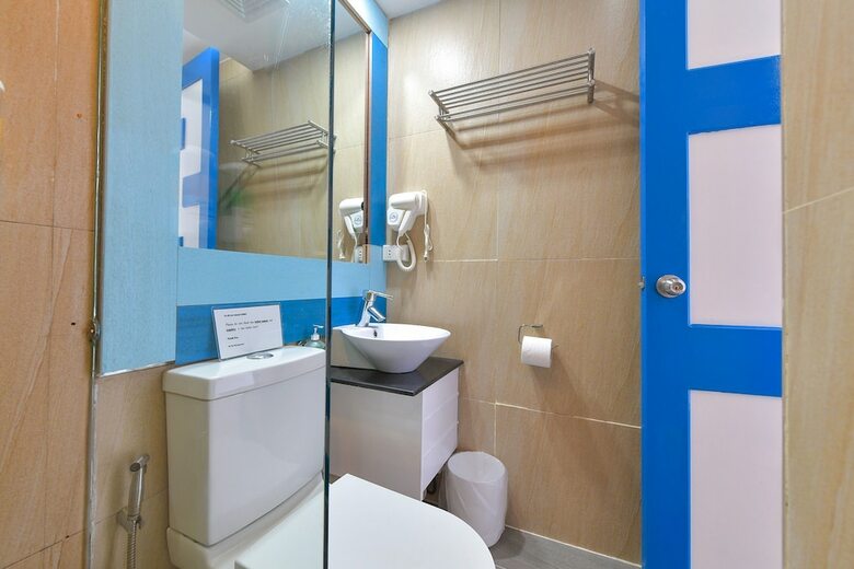 Hotel One Azul