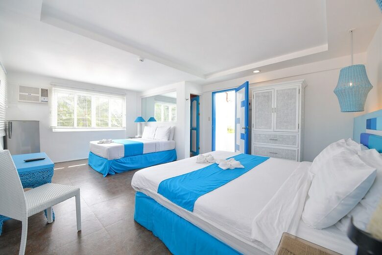Hotel One Azul