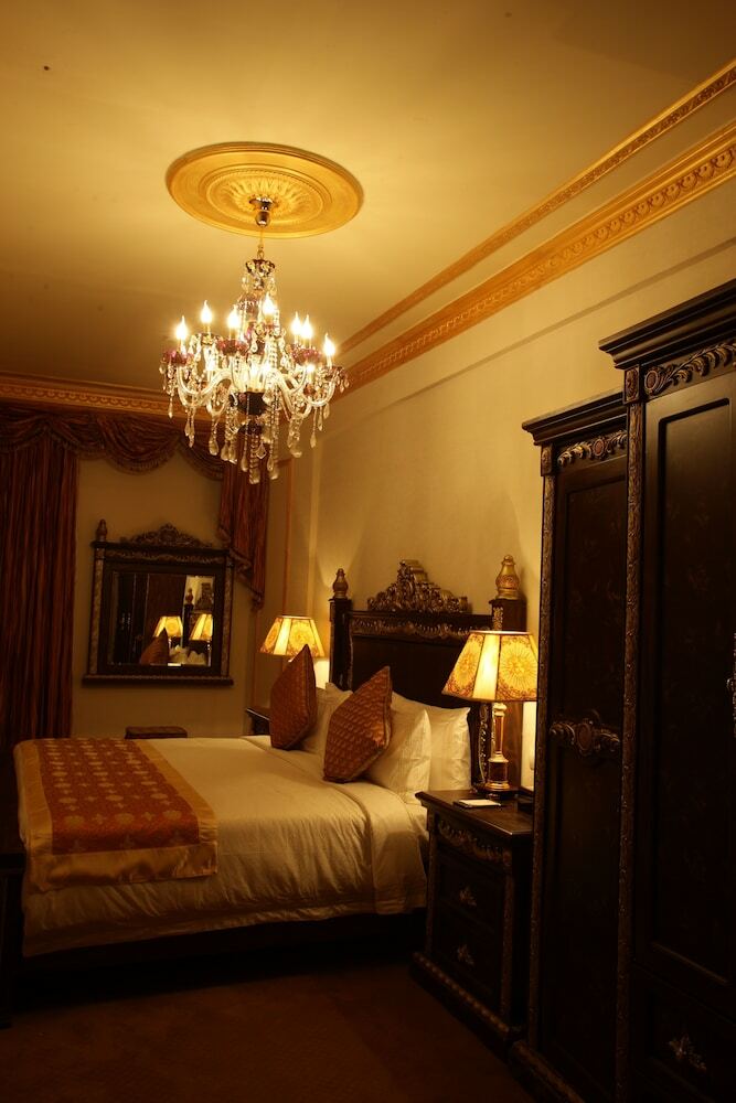 Hotel Imperial Grand Palace