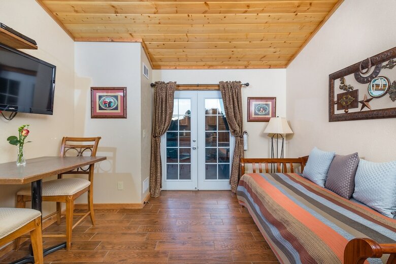 Bed & Breakfast Trapper's Rendezvous