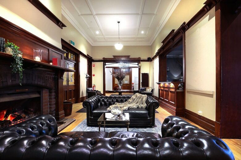 The Robertson Hotel
