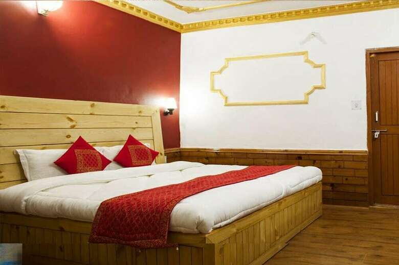 Hotel Abu Palace
