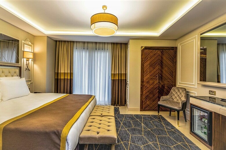 Beethoven Senfoni Hotel