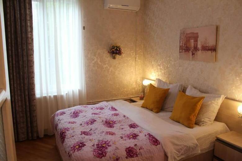 Hotel Guesthouse Lago & Wine Cellar