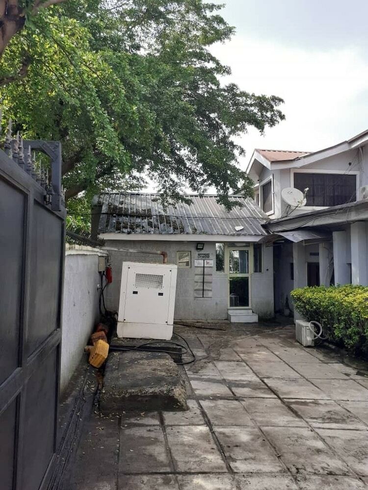Hotel Laropa Suites And Apartments