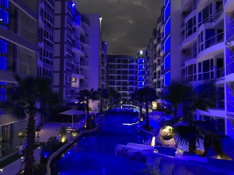 Luxury Apartments In Grand Avenue