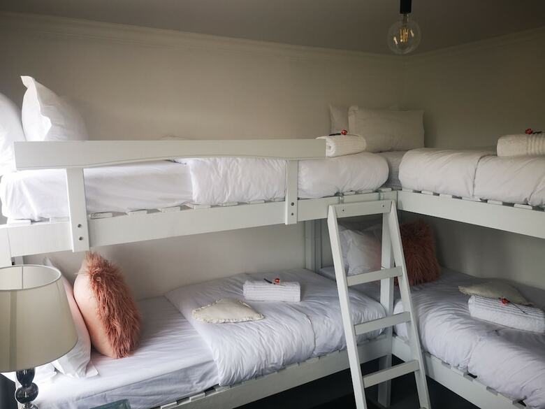 Hotel The Great Escape Accommodation