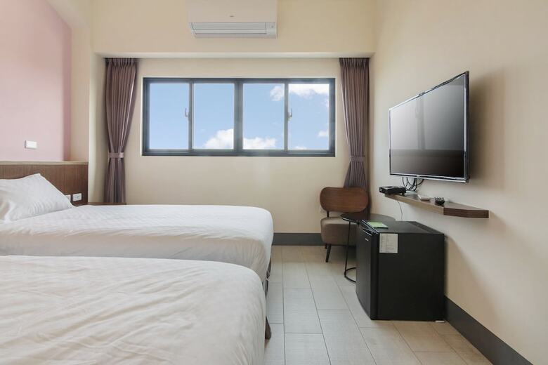 Hotel 98inn