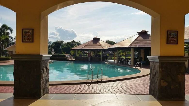 Subic Waterfront Resort And Hotel