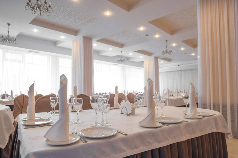 Amaks City Hotel