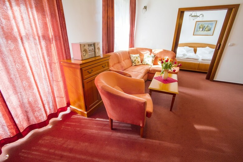 Hotel Grand