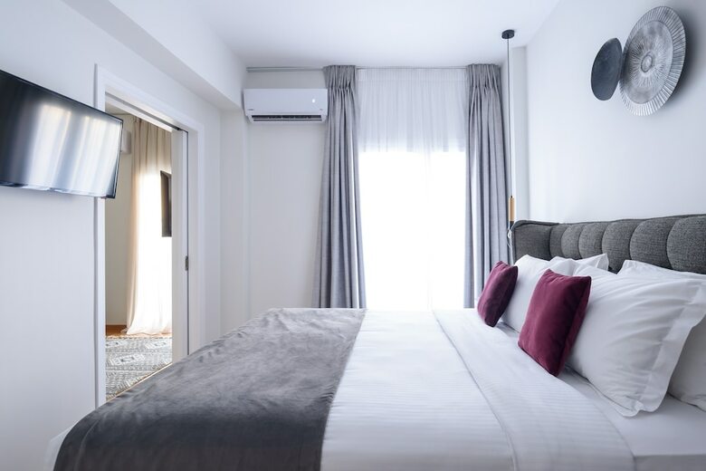Acropolis Grand Apartment