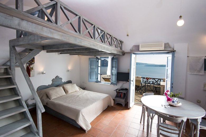 Allure Breeze Suites