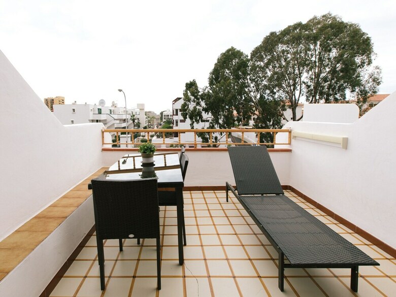 Apartamentos Summer Home, Sun & Beach In A Prime Location