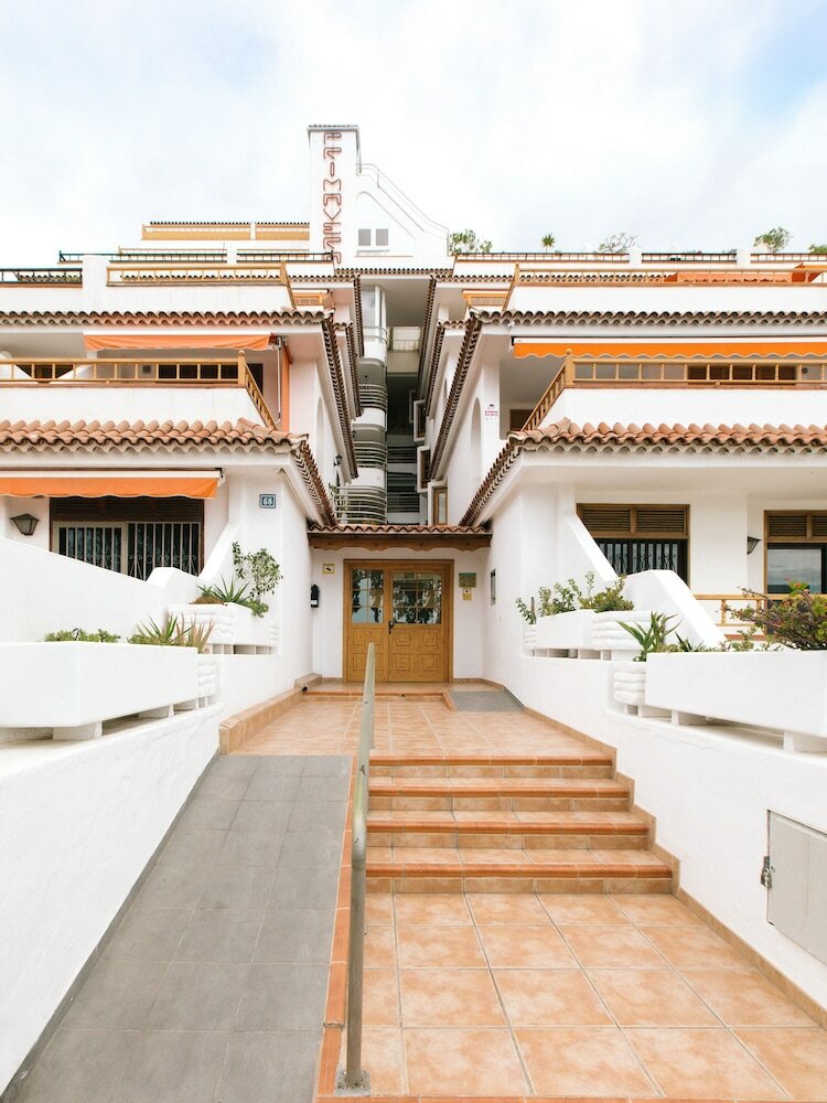 Apartamentos Summer Home, Sun & Beach In A Prime Location