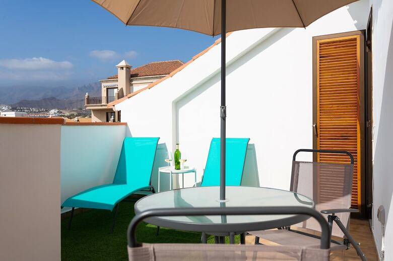 Apartamentos Las Dos Terrazas, �tico En Complejo Residencial