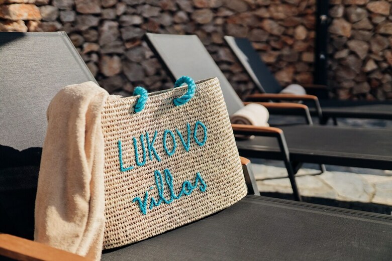 Lukovo Villas