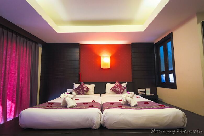 Thip Residence Boutique Hotel