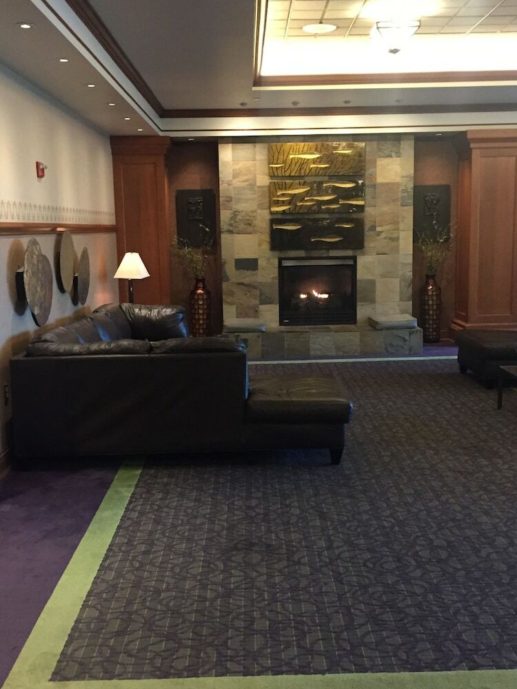 Casino Queen Hotel