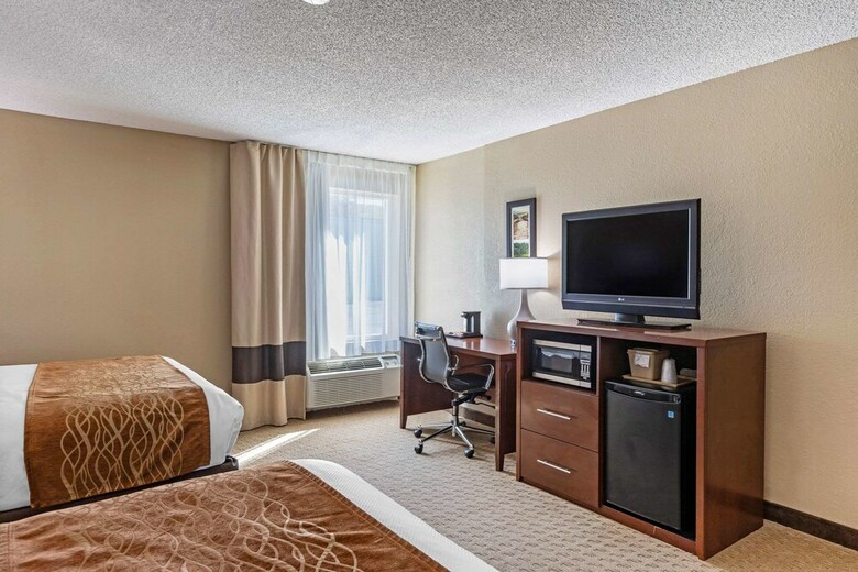 Motel Comfort Inn Near Barefoot Landing
