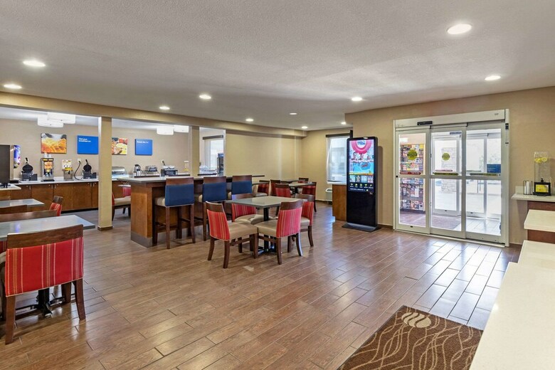 Motel Comfort Inn Near Barefoot Landing