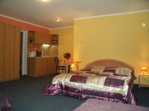 Hostal Penzion Lesna