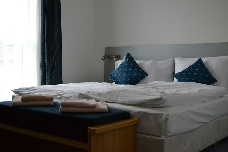 Hotel Blue Garni