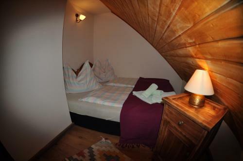 Hostal Vila House Family