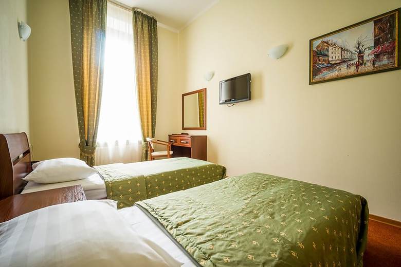 Hotel Solo On Liteyny