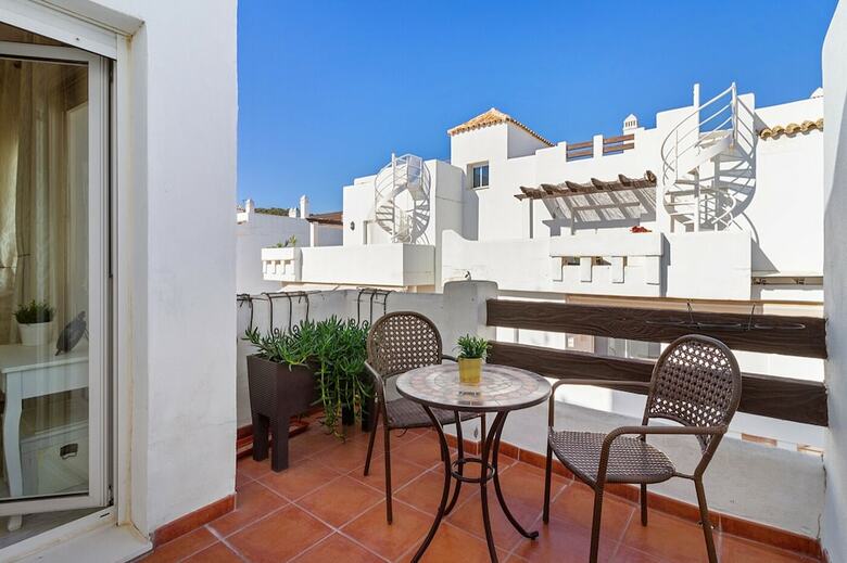 Apartamentos �tico Con Preciosa Vista En Valle Romano