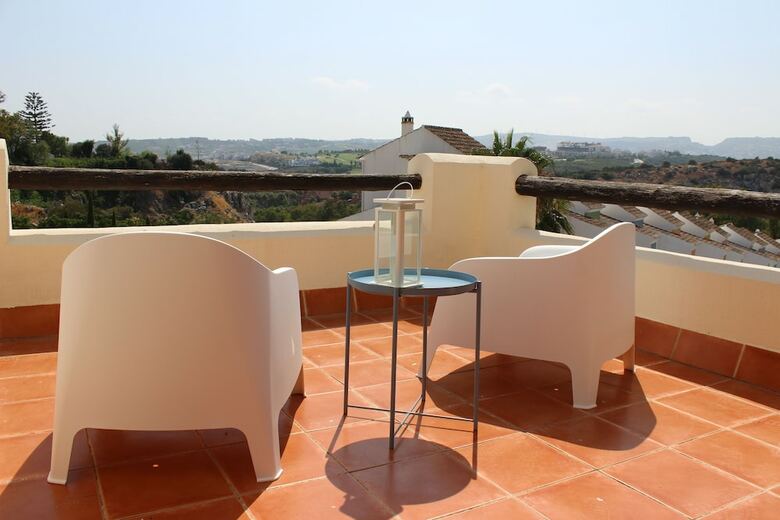 Apartamentos �tico Duplex En Casares M�laga