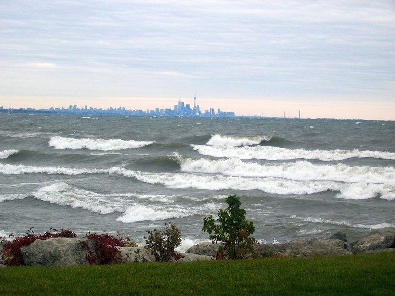 Apartamentos Contemporary Condo At Lake Ontario