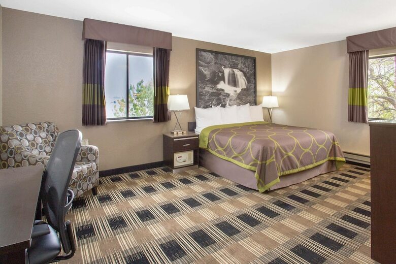 Motel Super 8 By Wyndham Billings