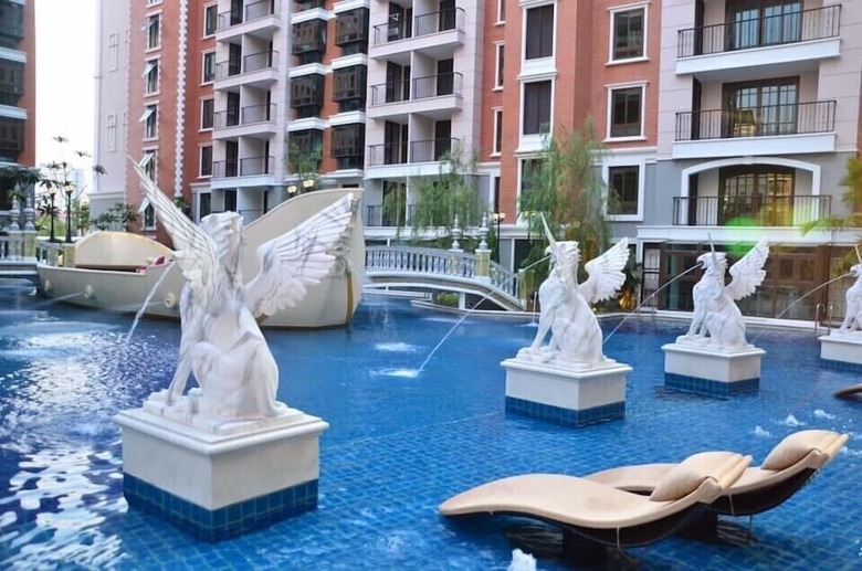 Espana Condo Pattaya By Jc