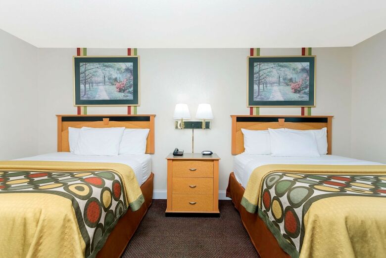 Hotel Super 8 By Wyndham Anderson/clemson Area