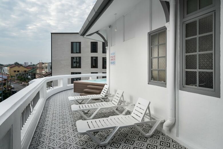 Modern Hotel Georgetown