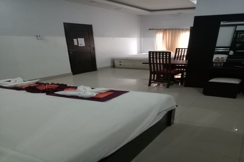 Hostal Capital O 2533 Shita Bali Hotel