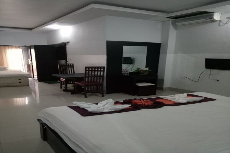 Hostal Capital O 2533 Shita Bali Hotel
