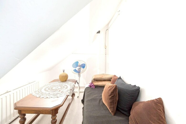 Apartment With One Bedroom In Bruxelles, With Wifi