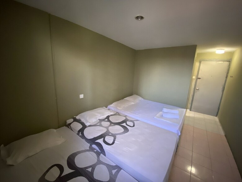 Spot On 89863 Hotel Fah Fah